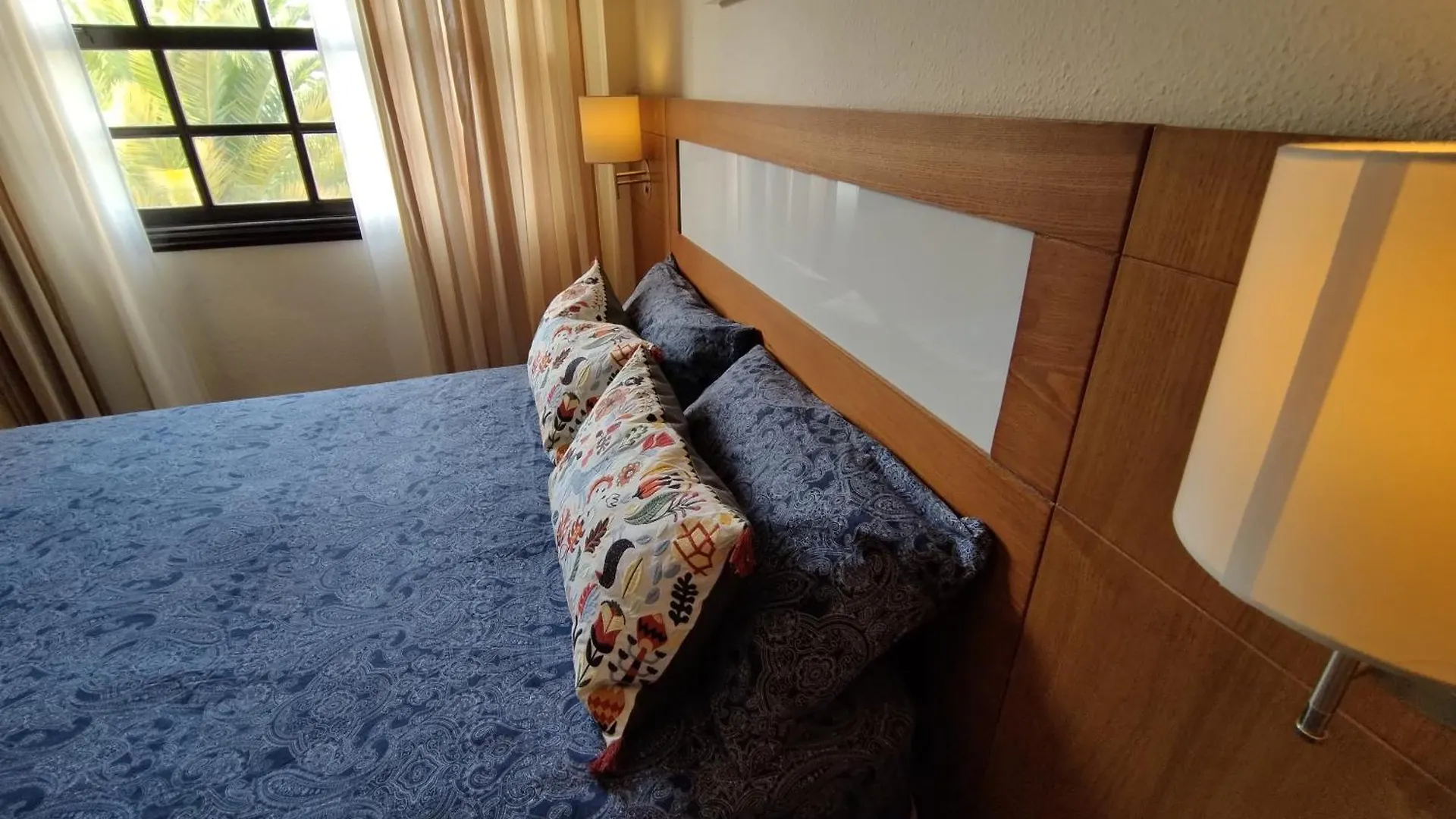 Bib'S Pool Side Apartment And Ocean View San Miguel de Abona